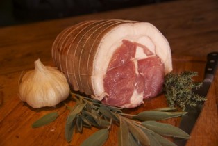 Rôti avec sa couenne